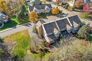 305 Newbury Dr, Monroeville, PA 15146 - Photo 4