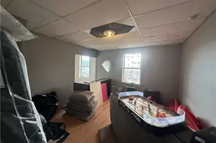 200 Copeland St, McKees Rocks, PA 15136 - Photo 24