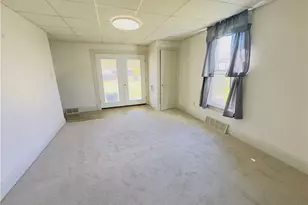 548 Race St, Franklin Township, PA 15370 - Photo 12