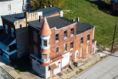 1900 Saint Ives St, Pittsburgh, PA 15212 - Photo 8