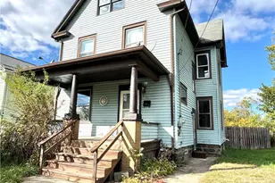 709 Brooklyn Ave, New Castle, PA 16101 - Photo 1