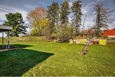 813 Alberta Dr, West Mifflin, PA 15122 - Photo 34