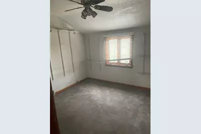 407 Longview Dr, Monroeville, PA 15146 - Photo 2