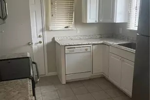 407 Longview Dr, Monroeville, PA 15146 - Photo 4