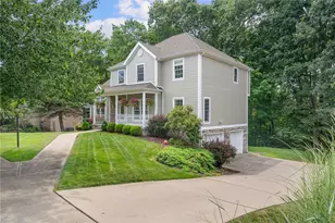 504 Day Star Ct, Cranberry Township, PA 16066 - Photo 2