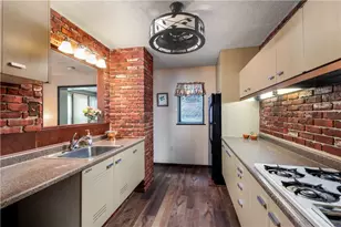 133 Queenston, Wilkins Township, PA 15235 - Photo 10