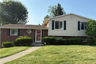 111 Hemlock Ln, Monroeville, PA 15146 - Photo 2