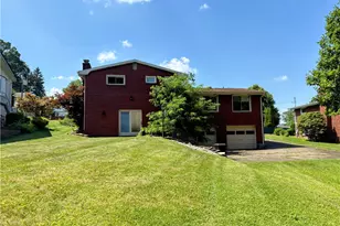 111 Hemlock Ln, Monroeville, PA 15146 - Photo 40