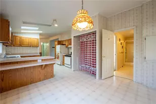 402 Ridgeview Rd, Jenner Township, PA 15531 - Photo 12