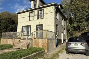 907 Harmony Ave, New Brighton, PA 15066 - Photo 2