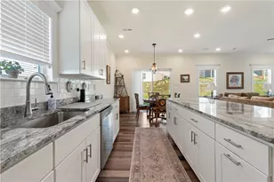 812 Curtman Ct, Pittsburgh, PA 15068 - Photo 12