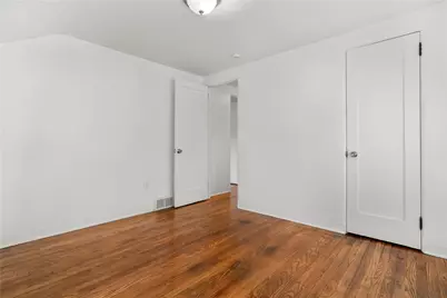 1525 Collins Road, Pittsburgh, PA 15221 - Photo 12