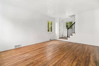 1525 Collins Road, Pittsburgh, PA 15221 - Photo 4