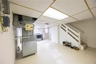 267 Great Smokey Dr, Pittsburgh, PA 15239 - Photo 18