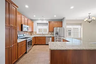 621 Old Glory Ln, Economy, PA 15042 - Photo 4