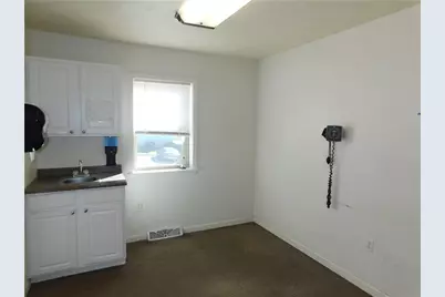 424 E Gibson Avenue, Connellsville, PA 15425 - Photo 26