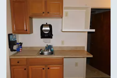 424 E Gibson Avenue, Connellsville, PA 15425 - Photo 10