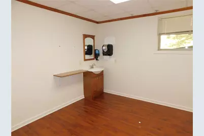 424 E Gibson Avenue, Connellsville, PA 15425 - Photo 18