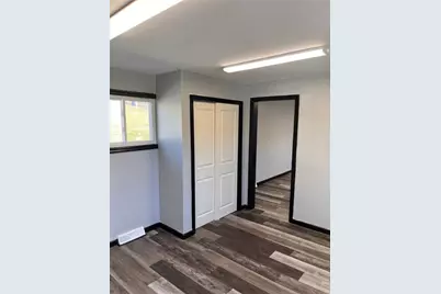 810 Carlton Dr, Bentleyville, PA 15314 - Photo 6