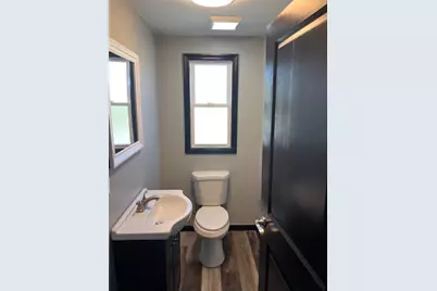810 Carlton Dr, Bentleyville, PA 15314 - Photo 8