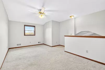 1010 Timberwood Dr, Chippewa Township, PA 15010 - Photo 28