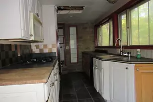 128 Happy Valley Rd, Jefferson/Mather, PA 15370 - Photo 12