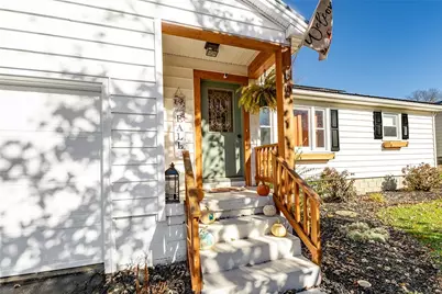 10 Fredonia Rd, Hempfield Township, PA 16125 - Photo 4