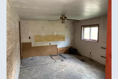 302 Arcadia Rd, Montgomery-Grant, PA 15712 - Photo 16