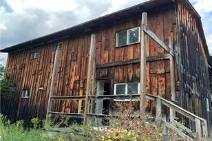 302 Arcadia Rd, Montgomery-Grant, PA 15712 - Photo 20