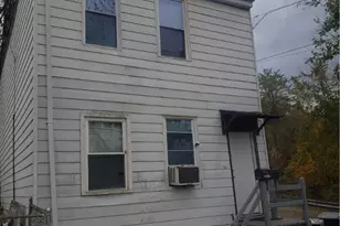 18 Sprain St, Pittsburgh, PA 15212 - Photo 2