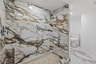 74 E Crafton Ave, Pittsburgh, PA 15205 - Photo 24