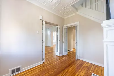 389 Ambard Ave, Ross Twp, PA 15202 - Photo 4