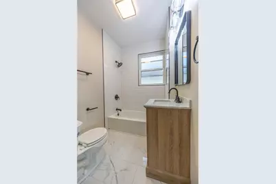 389 Ambard Ave, Ross Twp, PA 15202 - Photo 18