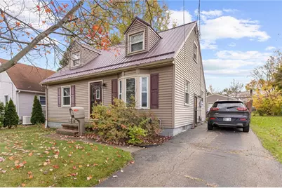 1096 Park St, Sharon, PA 16146 - Photo 2