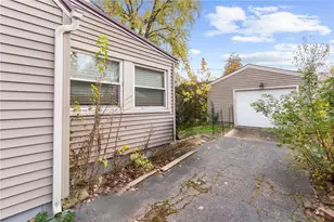 1096 Park St, Sharon, PA 16146 - Photo 4