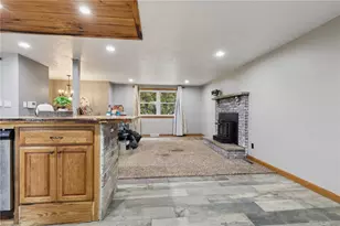 1802 Park Ln, Pymatuning Township, PA 16125 - Photo 10