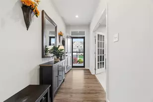 102 Derby Ln, Oakdale, PA 15071 - Photo 4