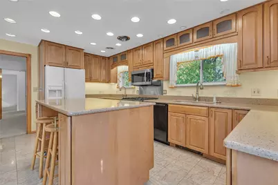 134 Allan Dr, Brighton Township, PA 15009 - Photo 6