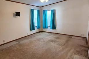 120 Valley View Dr, Finleyville, PA 15332 - Photo 10