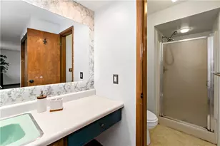 7716 Wick Dr, Ross Twp, PA 15237 - Photo 22