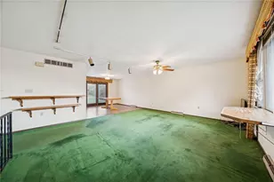 502 Hemlock, Mt Pleasant Boro, PA 15666 - Photo 4