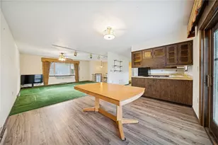 502 Hemlock, Mt Pleasant Boro, PA 15666 - Photo 6