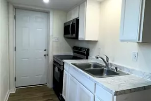 1624 Riverside Dr, New Kensington, PA 15068 - Photo 2