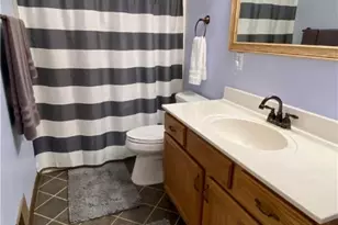 200 Porter, Springdale Boro, PA 15144 - Photo 16