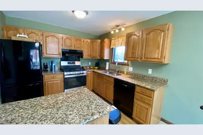 200 Porter, Springdale Boro, PA 15144 - Photo 8