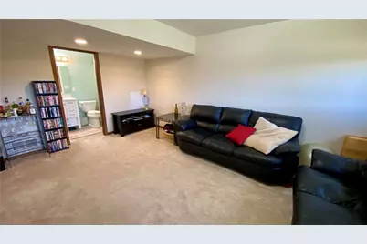 200 Porter, Springdale Boro, PA 15144 - Photo 20