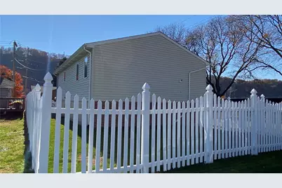 200 Porter, Springdale Boro, PA 15144 - Photo 34