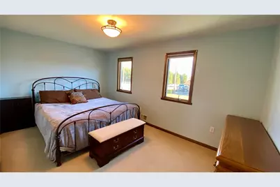 200 Porter, Springdale Boro, PA 15144 - Photo 10