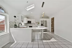 1017 McCoy Rd, Kennedy Township, PA 15136 - Photo 4