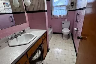 704 Abbott St, Latrobe, PA 15650 - Photo 16